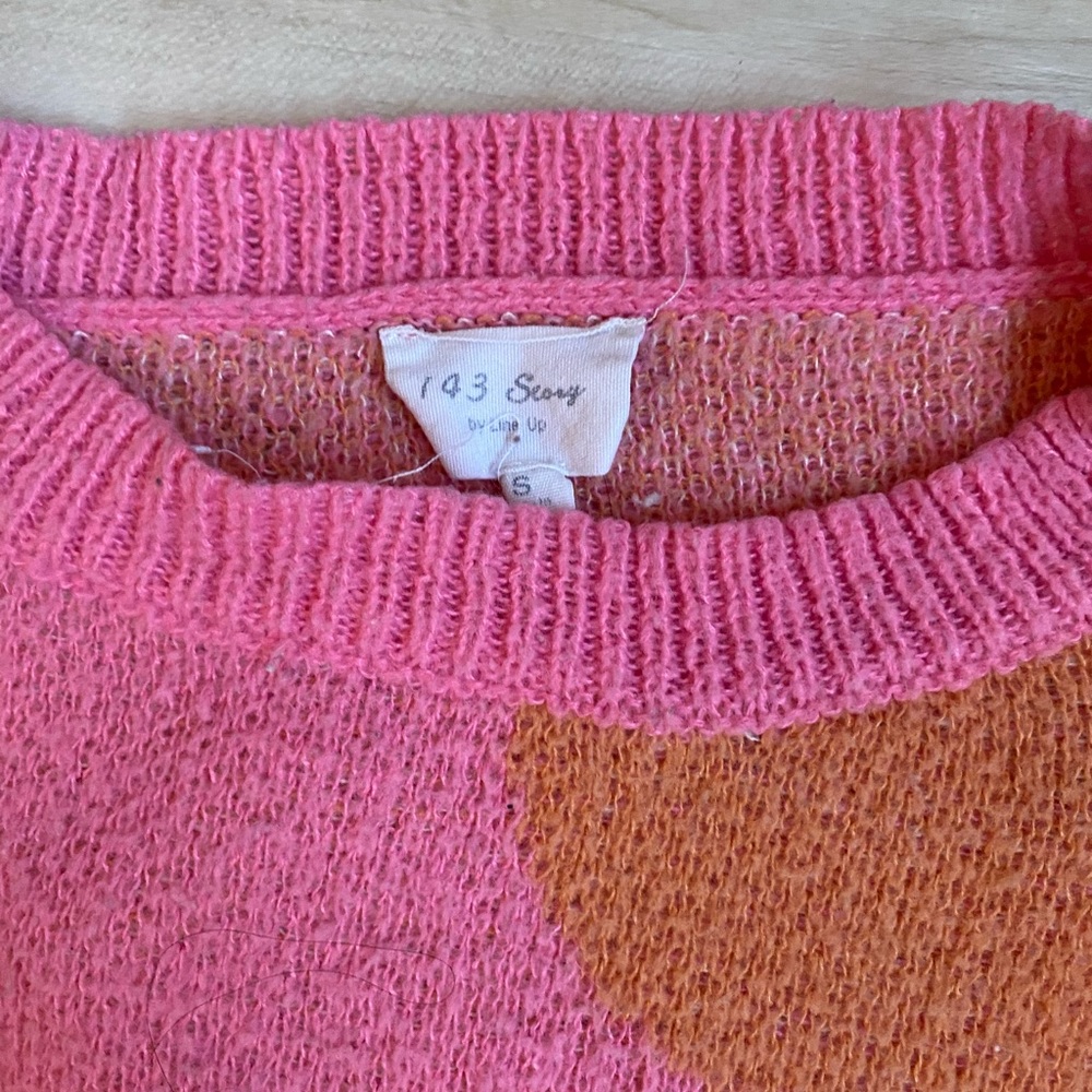 Flowers Sweater - Picture 4 of 4